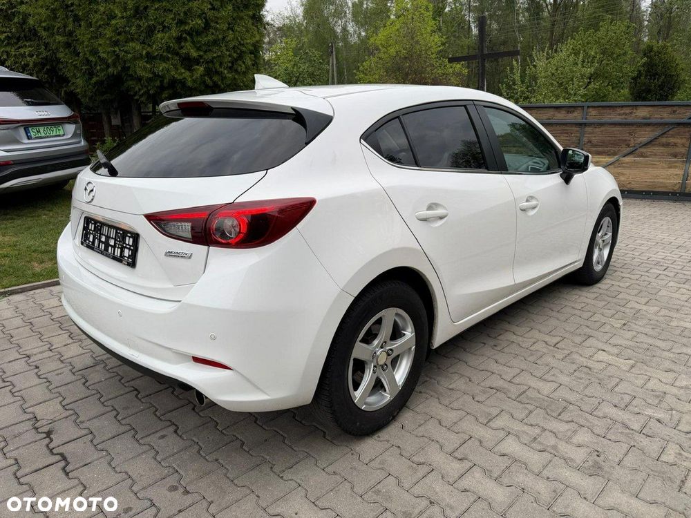 Mazda 3 - 4