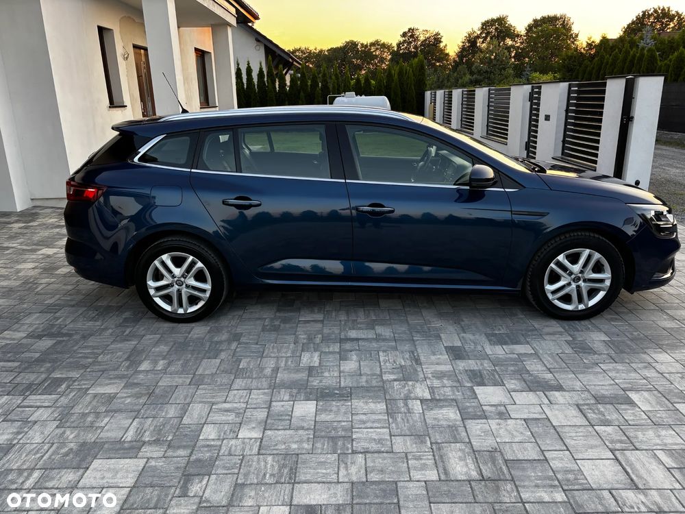 Renault Megane 1.5 Blue dCi Business - 9