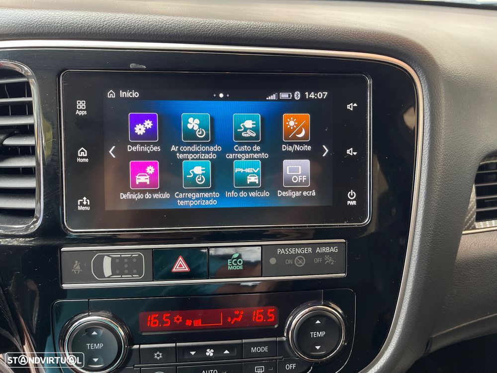Mitsubishi Outlander - 28