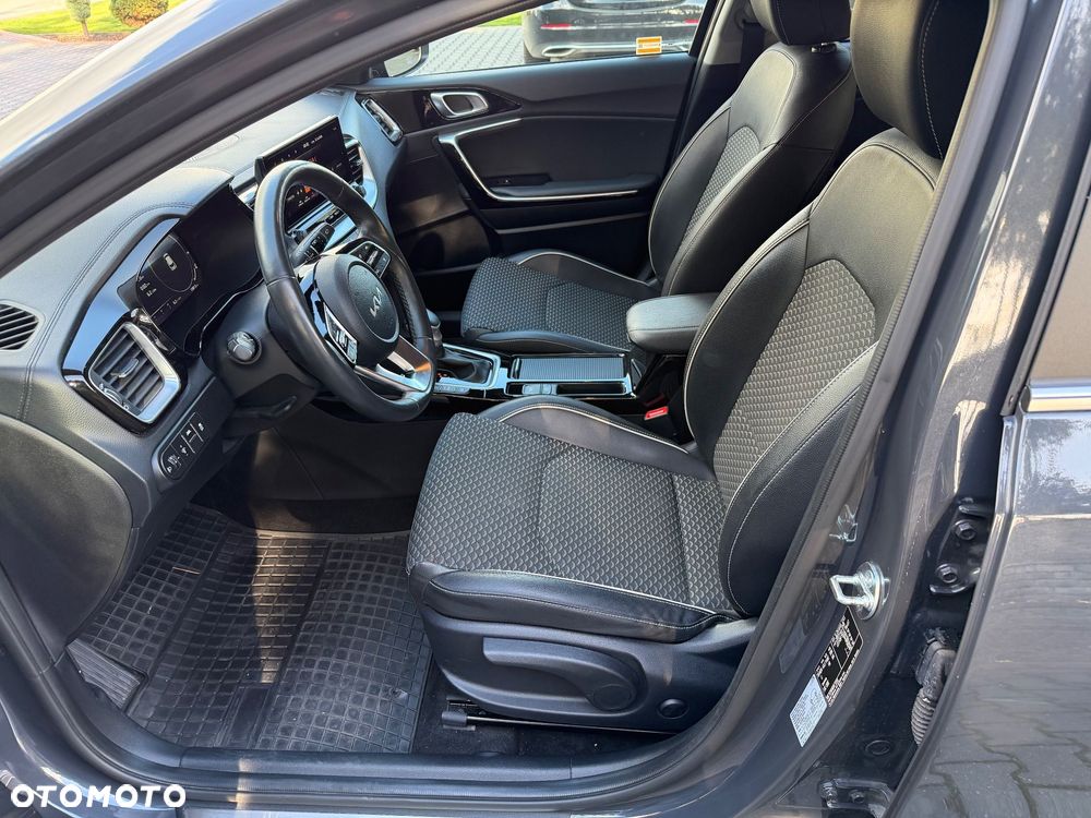Kia XCeed 1.5 T-GDI Business Line DCT - 7