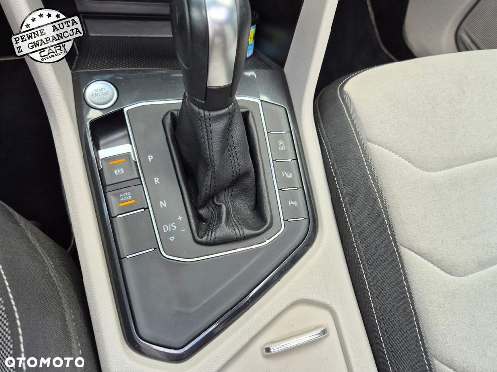 Volkswagen Tiguan - 22