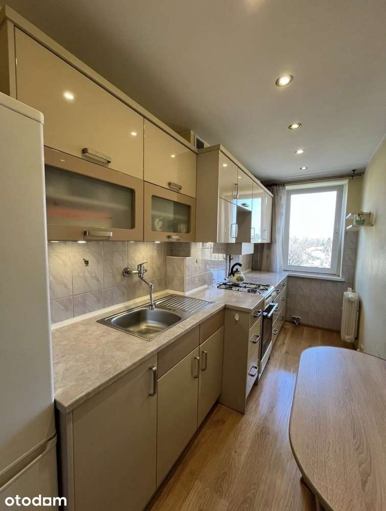 47 m² | 2 pokoje | 3 piętro | balkon