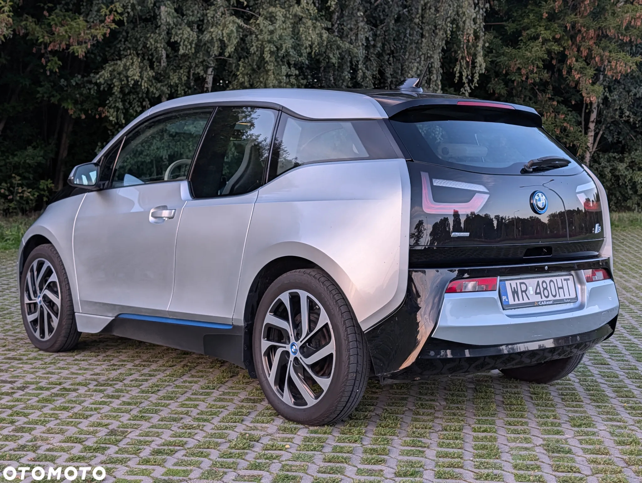 BMW i3 (Range Extender) - 4