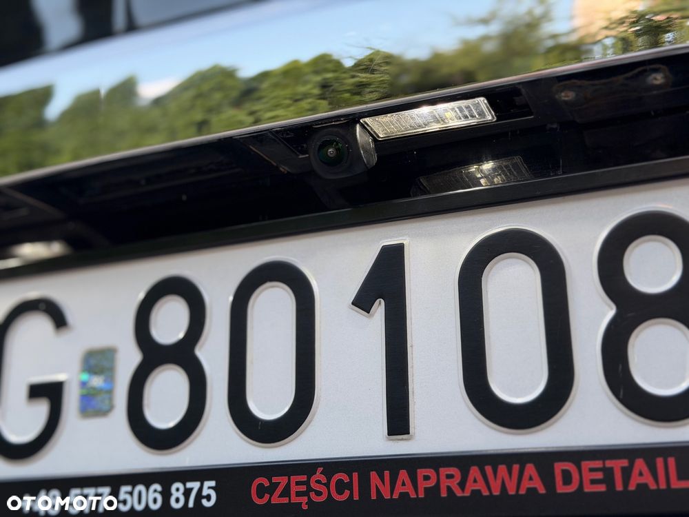 Opel Zafira 2.0 T OPC - 22