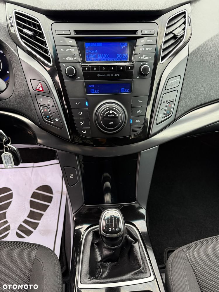 Hyundai i40 2.0 Premium - 23