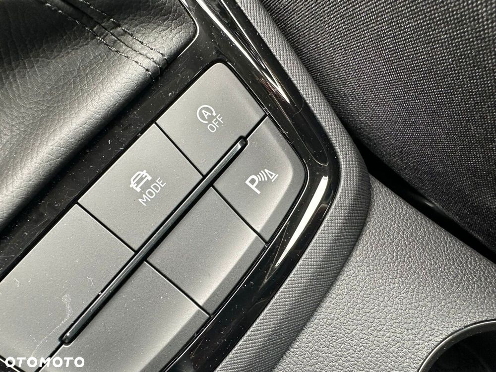 Skoda Kamiq 1.0 TSI Selection DSG - 27