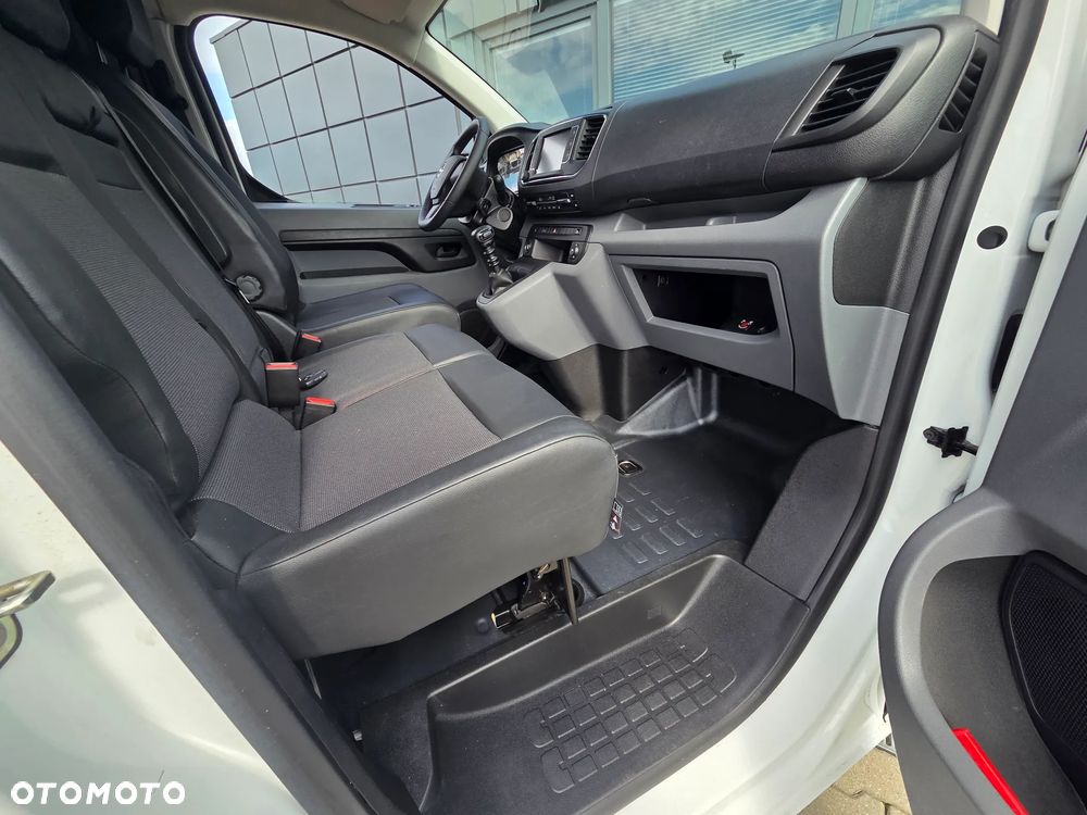 Opel Vivaro - 27