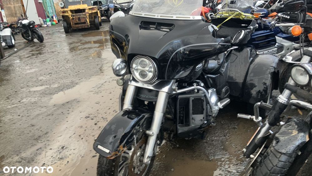 Harley-Davidson FLH Electra Glide - 6