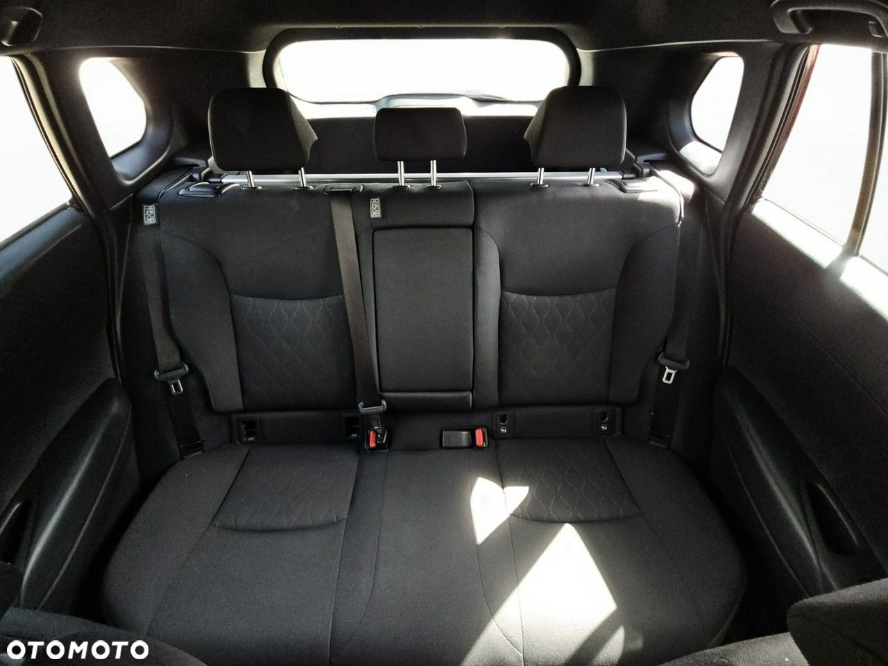 Toyota Corolla Cross - 29