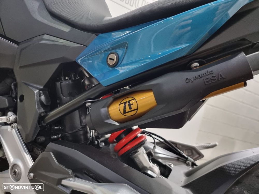 BMW F 900 R 900R - 16