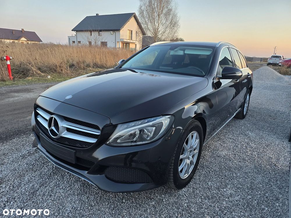 Mercedes-Benz Klasa C 180 (BlueTEC) d Avantgarde - 2