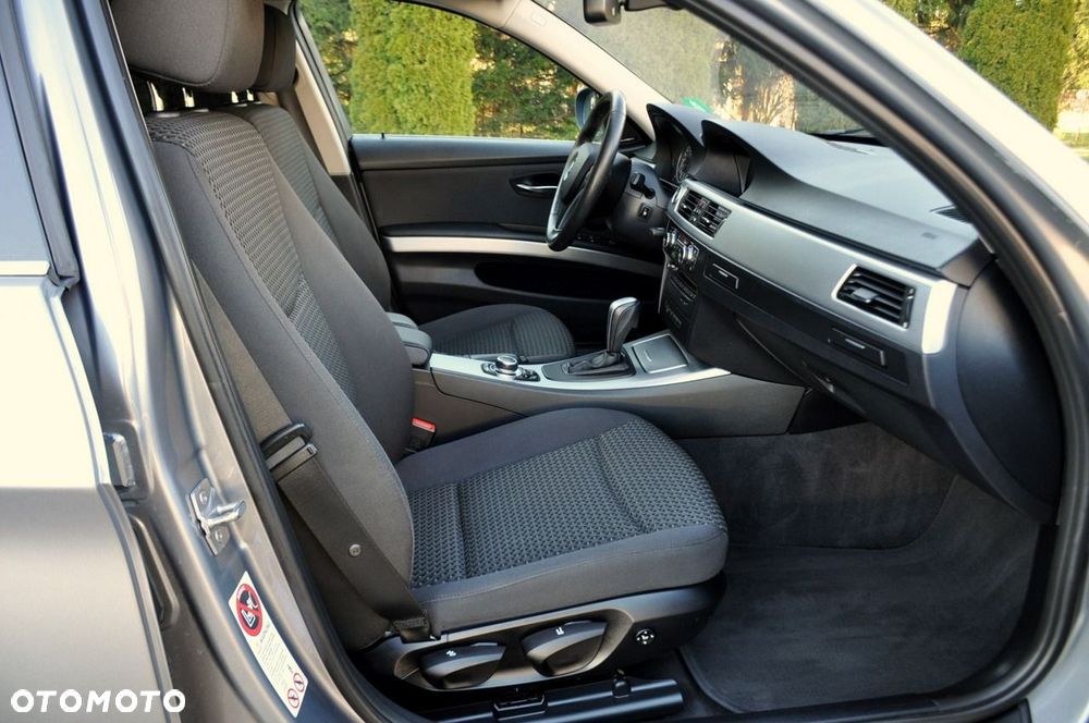 BMW Seria 3 - 17