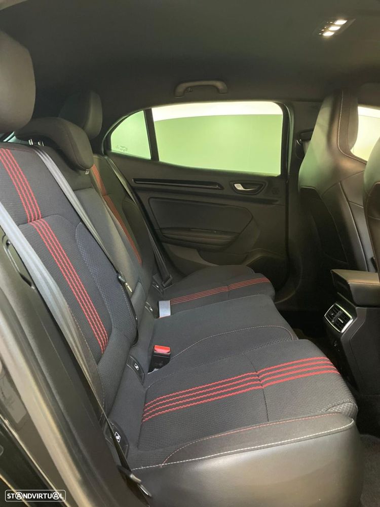 Renault Mégane 1.5 Blue dCi R.S. Line - 4