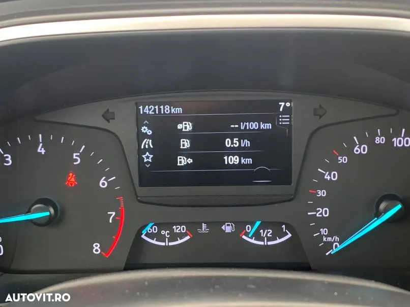Ford Focus 1.0 EcoBoost Trend - 6