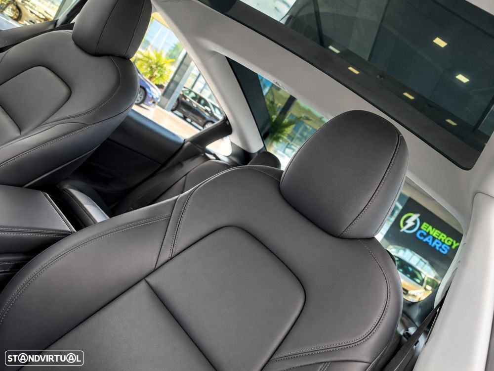 Tesla Model Y Long Range Tração Integral - 11