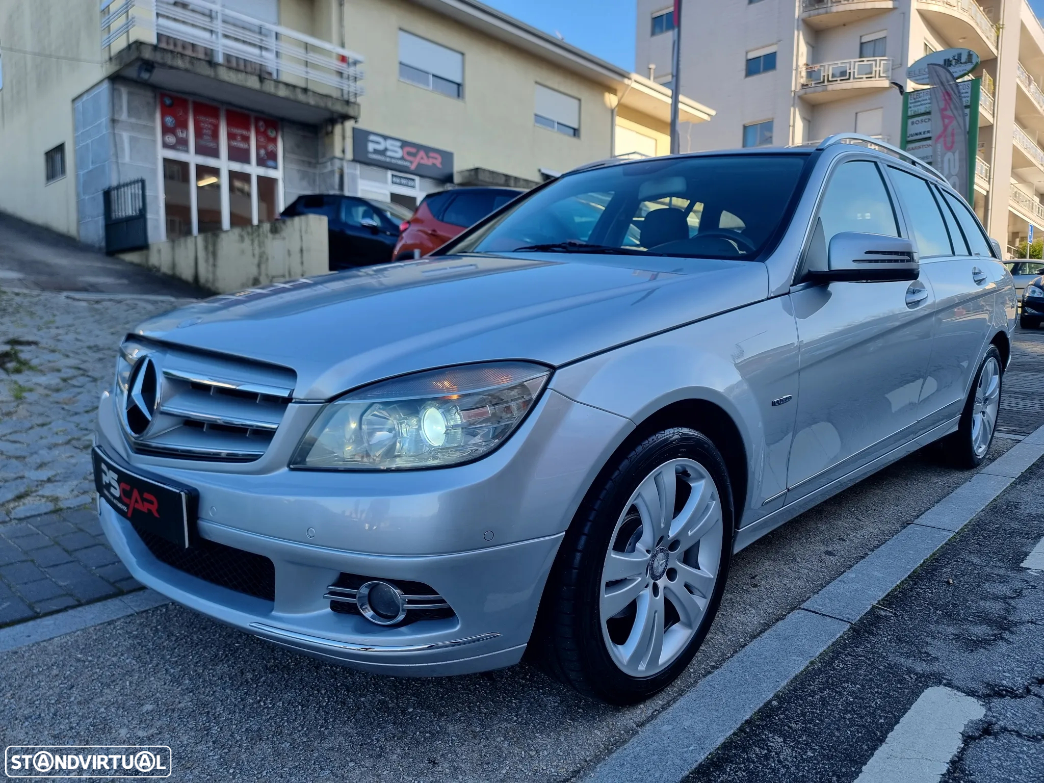 Mercedes-Benz C 220 CDi Avantgarde BlueEfficiency - 28