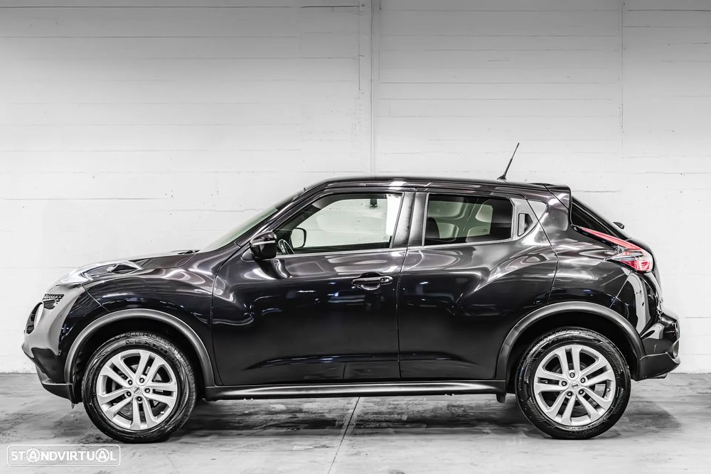 Nissan Juke 1.6 N-Connecta P.E.2 Black T.Xtronic - 8