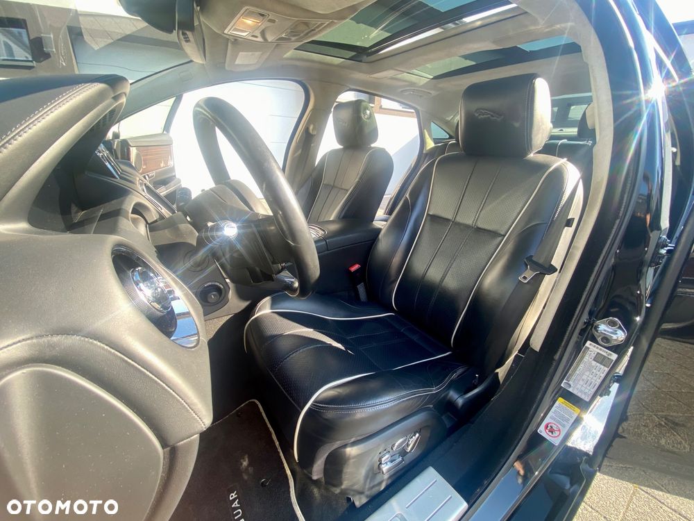 Jaguar XJ 3.0 T LWB AWD Portfolio - 18