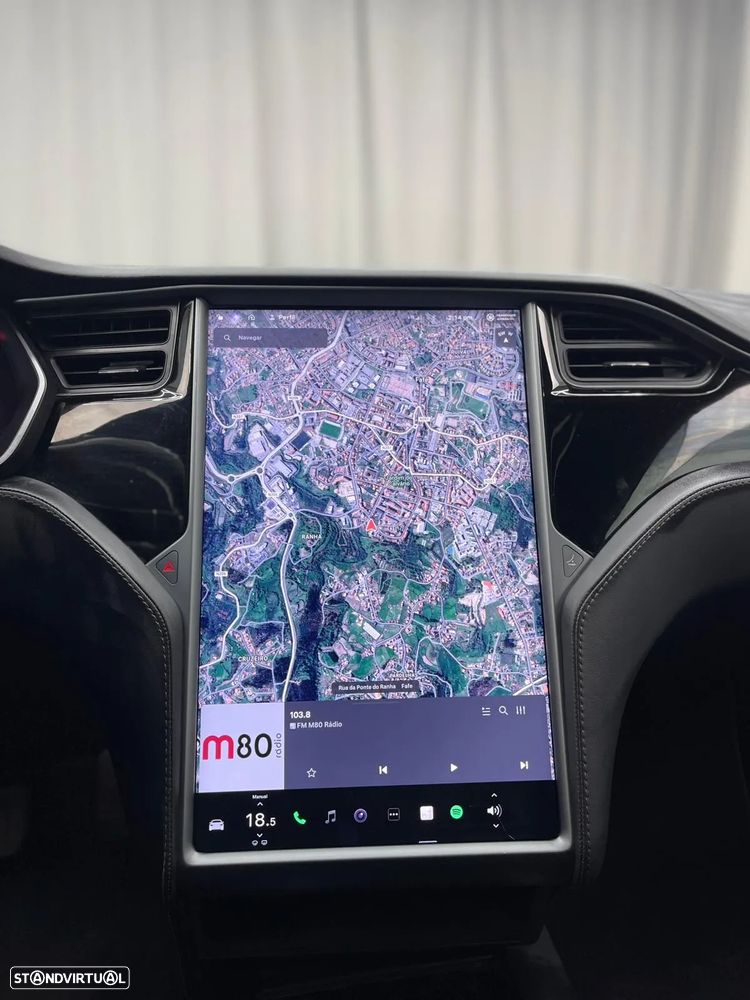 Tesla Model S 75D - 11