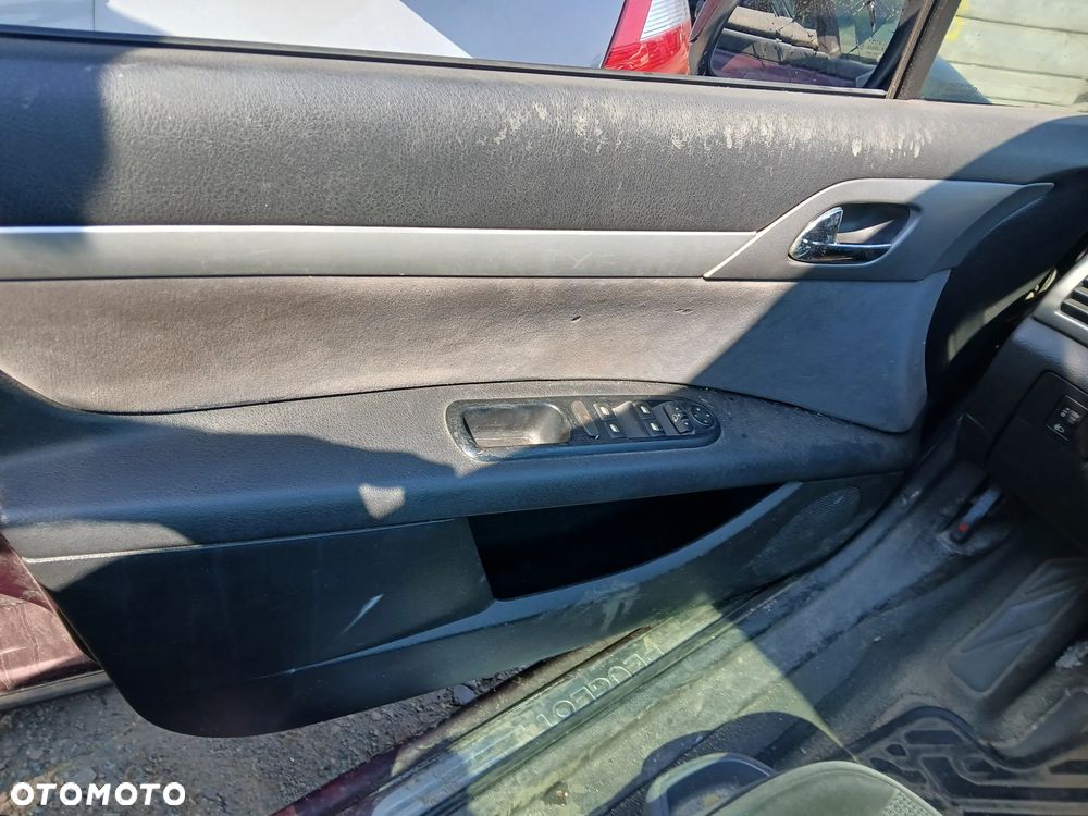 PEUGEOT 407 SW KKC maska pokrywa silnika klapa bagażnika zderzak lampa reflektor pas przedni stop lampy halogeny przeciwmgłowe  odblaski grill atrapa znaczek błotnik błotniki drzwi zbiornik wlew paliwa szyba lusterko - 10