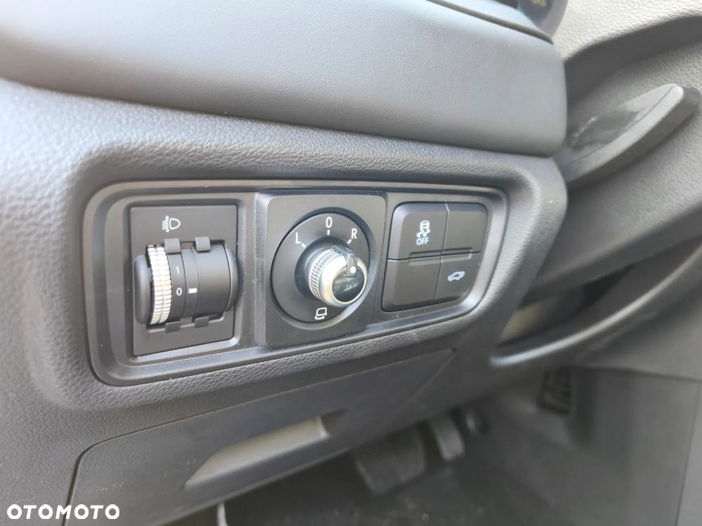 JAC J7 Plus CVT - 19