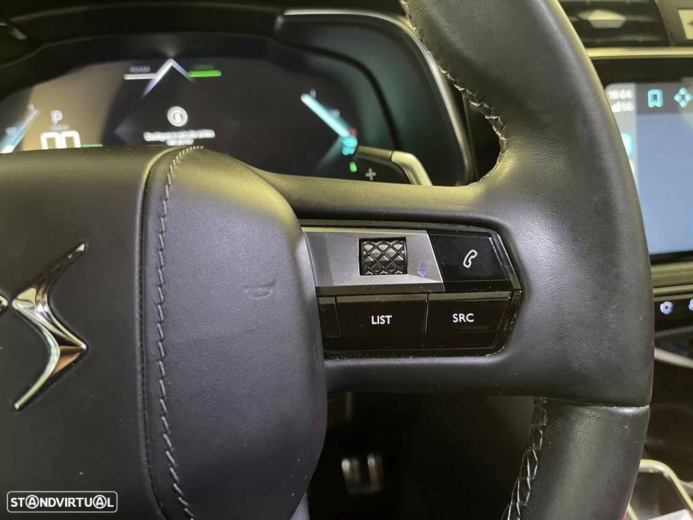 DS DS7 Crossback E-Tense Performance Line+ EAT8 - 27