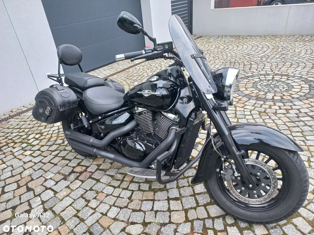 Suzuki Intruder - 6