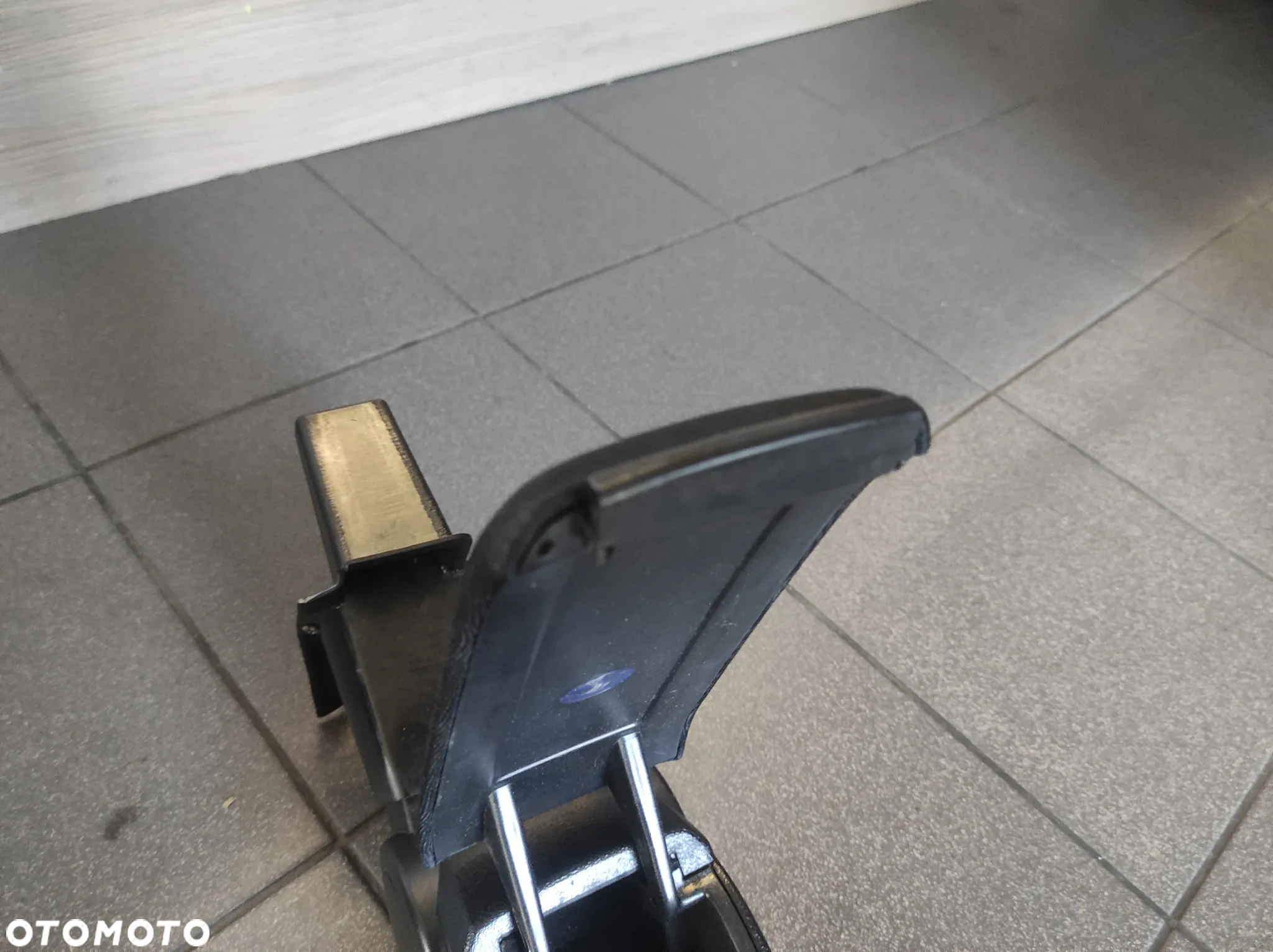 PODŁOKIETNIK MATERIAŁOWY UNIWERSALNY SPRAWNY WYSYŁKA !!!!!! - 4