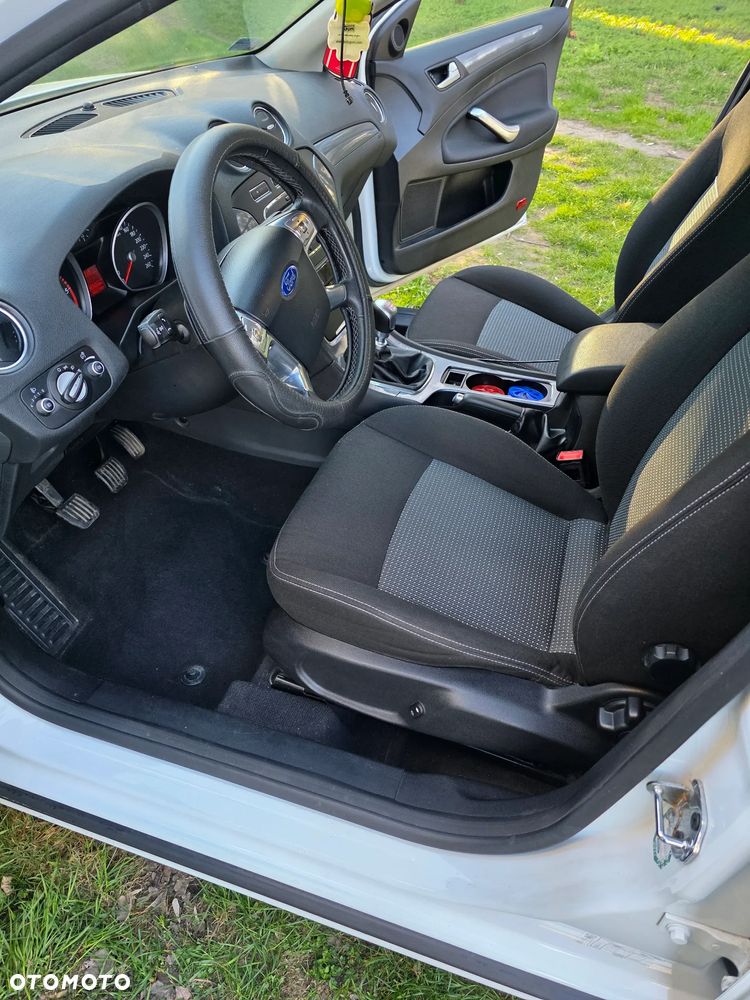 Ford Mondeo 2.0 TDCi Gold X Plus - 11