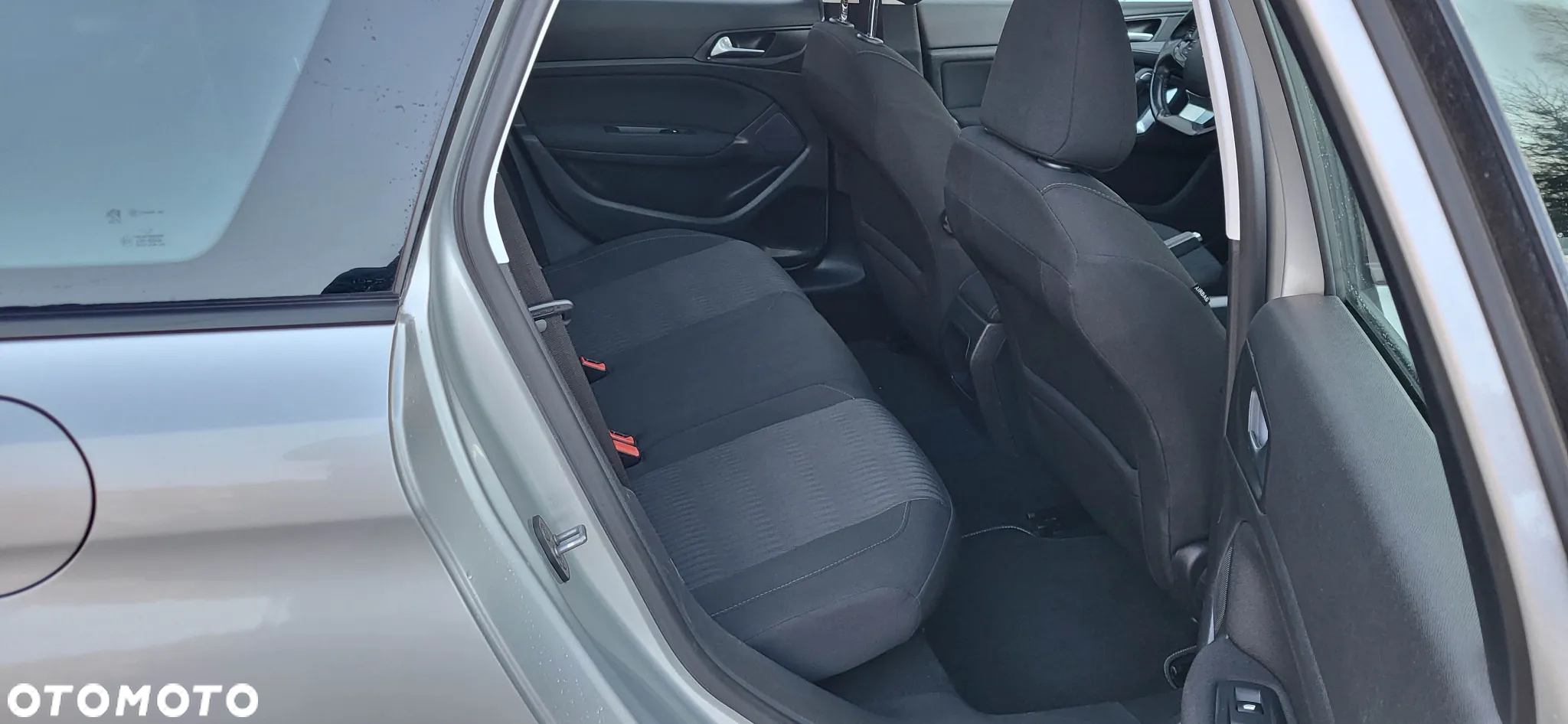 Peugeot 308 1.6 BlueHDi Business Line S&S - 19