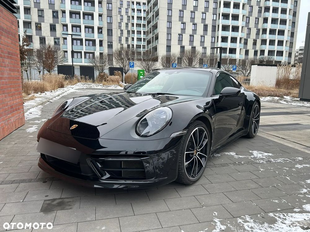Porsche 911 Carrera 4S - 2