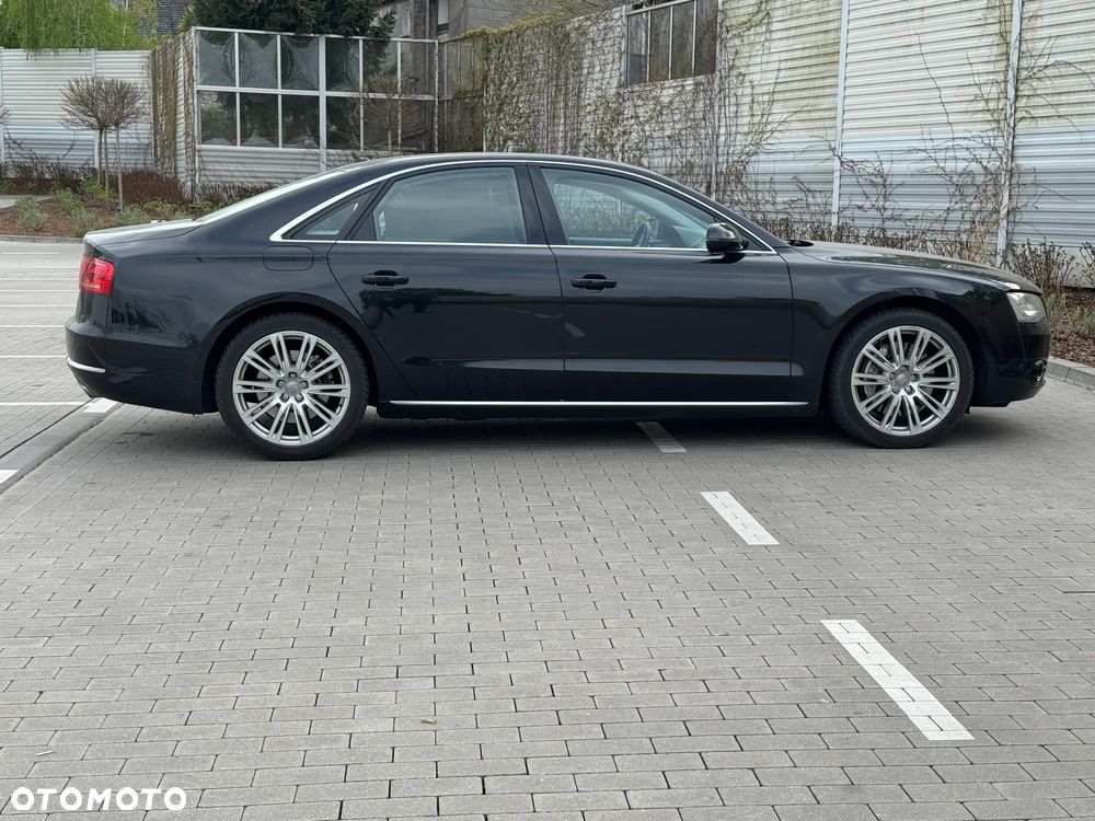 Audi A8 4.2 TDI Quattro - 11