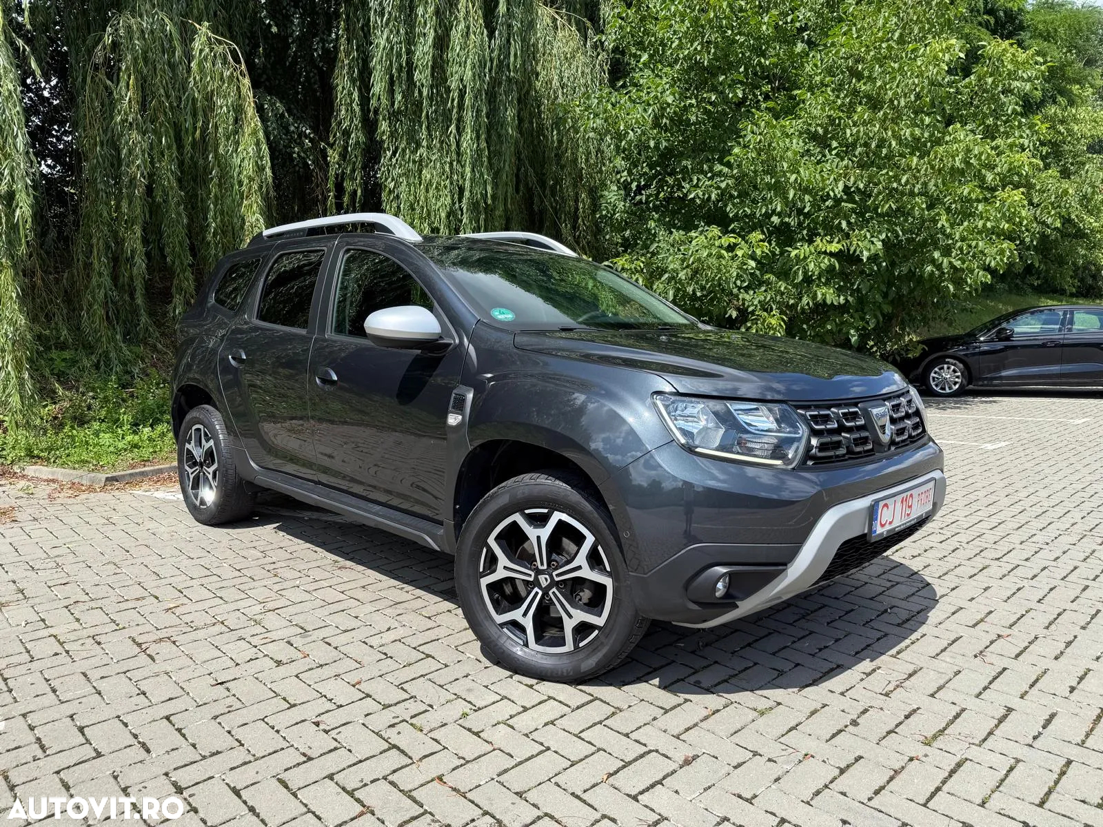 Dacia Duster 1.6 SCe 4WD Prestige jante 17" - 3