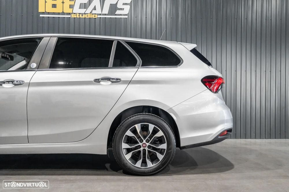 Fiat Tipo Station Wagon 1.3 M-Jet Lounge J17 - 31