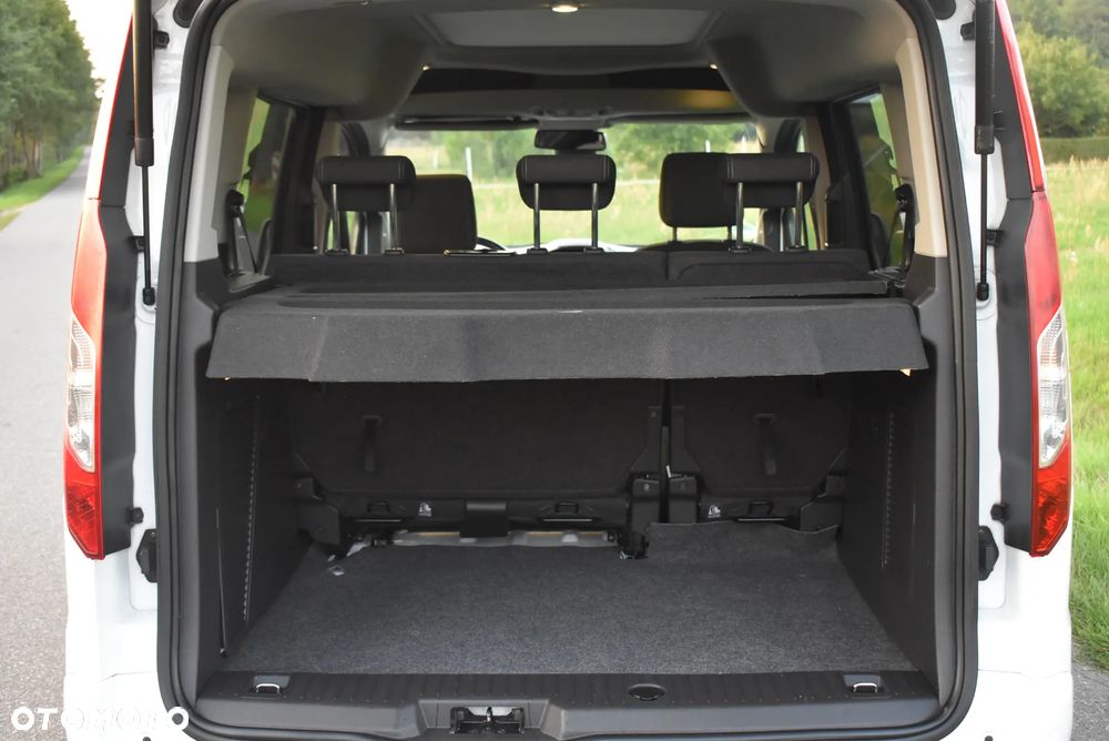 Ford Tourneo Connect - 25