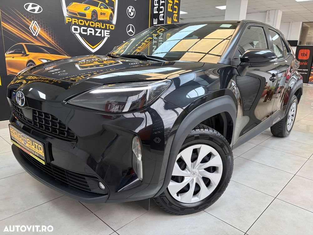 Toyota Yaris Cross 1.5 VVT-i Business Edition - 1