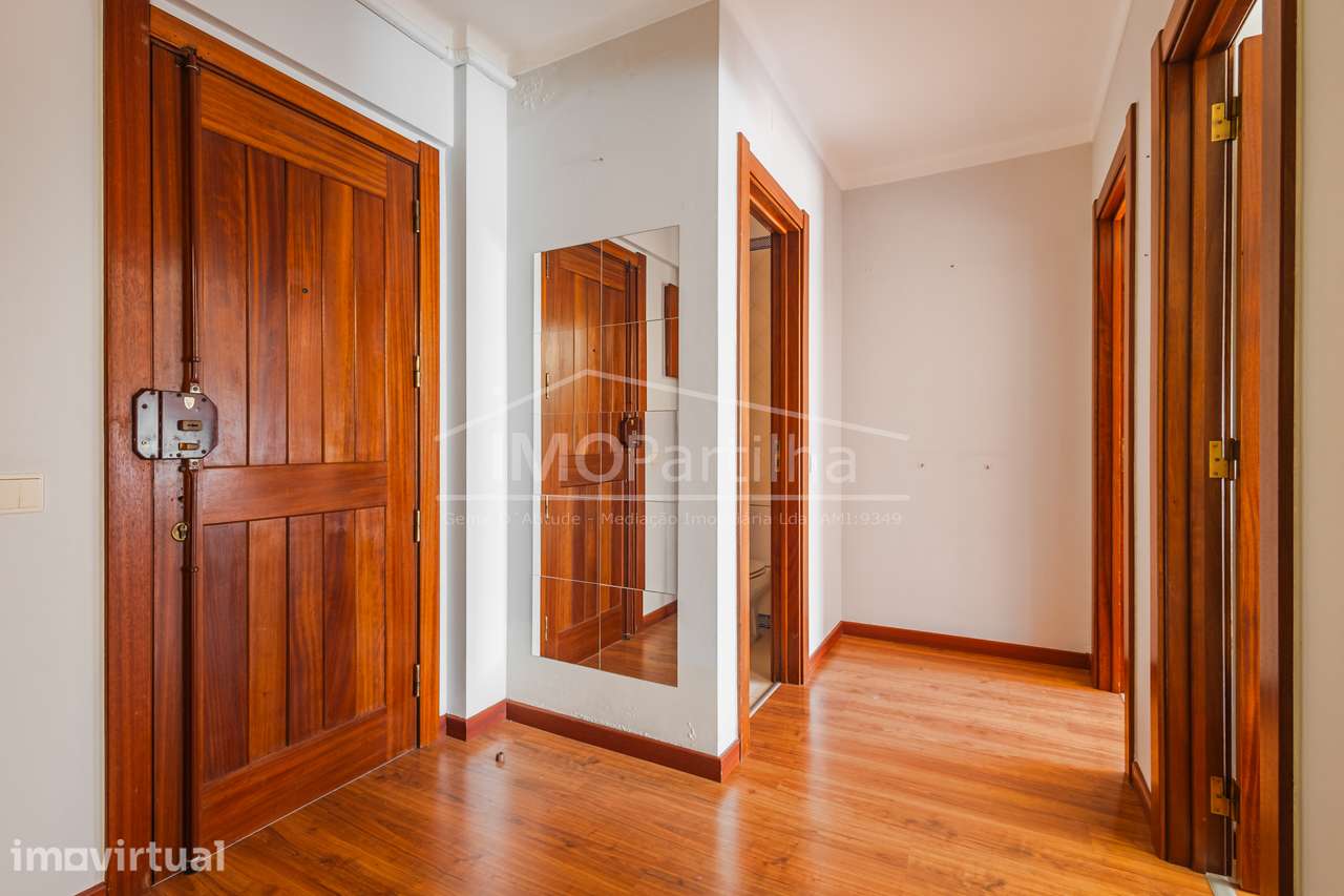 Apartamento T1 na Agualva - Cacém - Grande imagem: 4/22