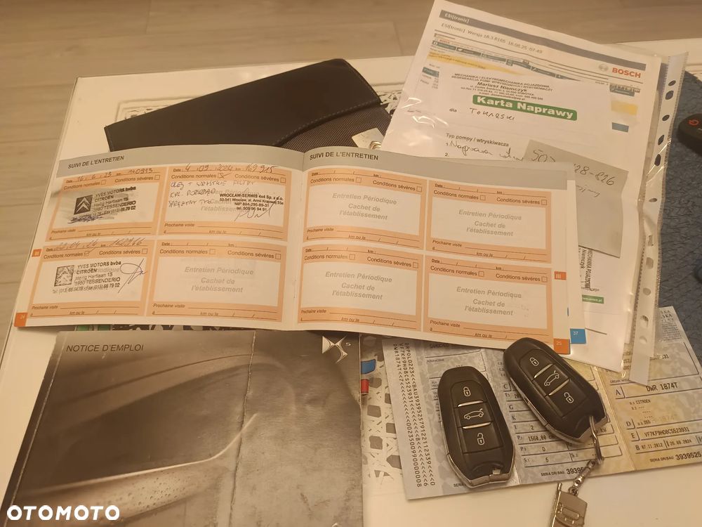 Citroën DS5 e-HDi 115 EGS6 SoChic - 9