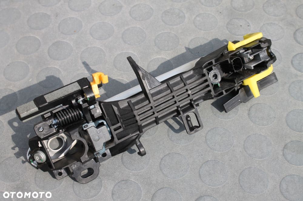 klamka drzwi lewy przód keyless toyota verso 09-18 - 3