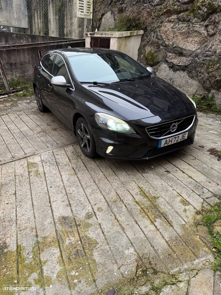 Volvo V40 D2 RDesign - 1