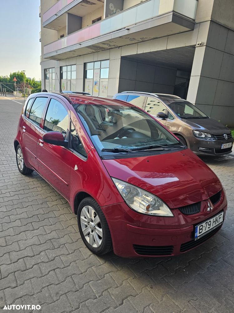 Mitsubishi Colt - 1