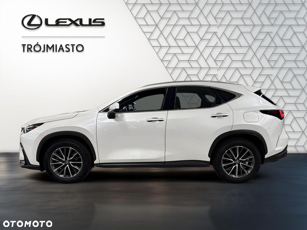 Lexus NX 350h Business AWD - 3