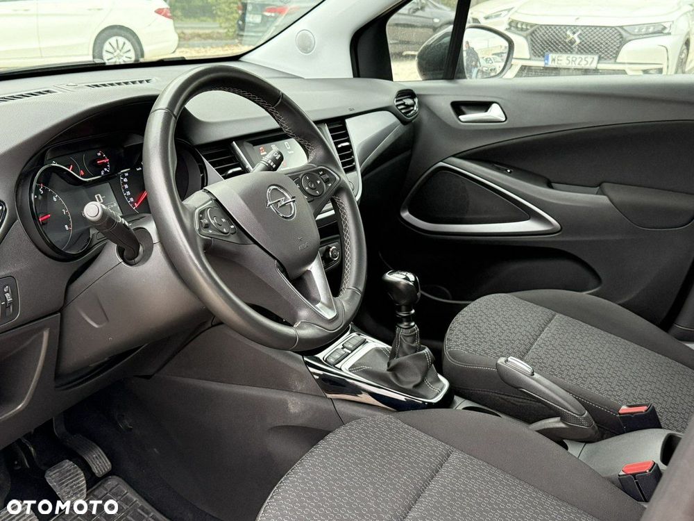 Opel Crossland X - 10