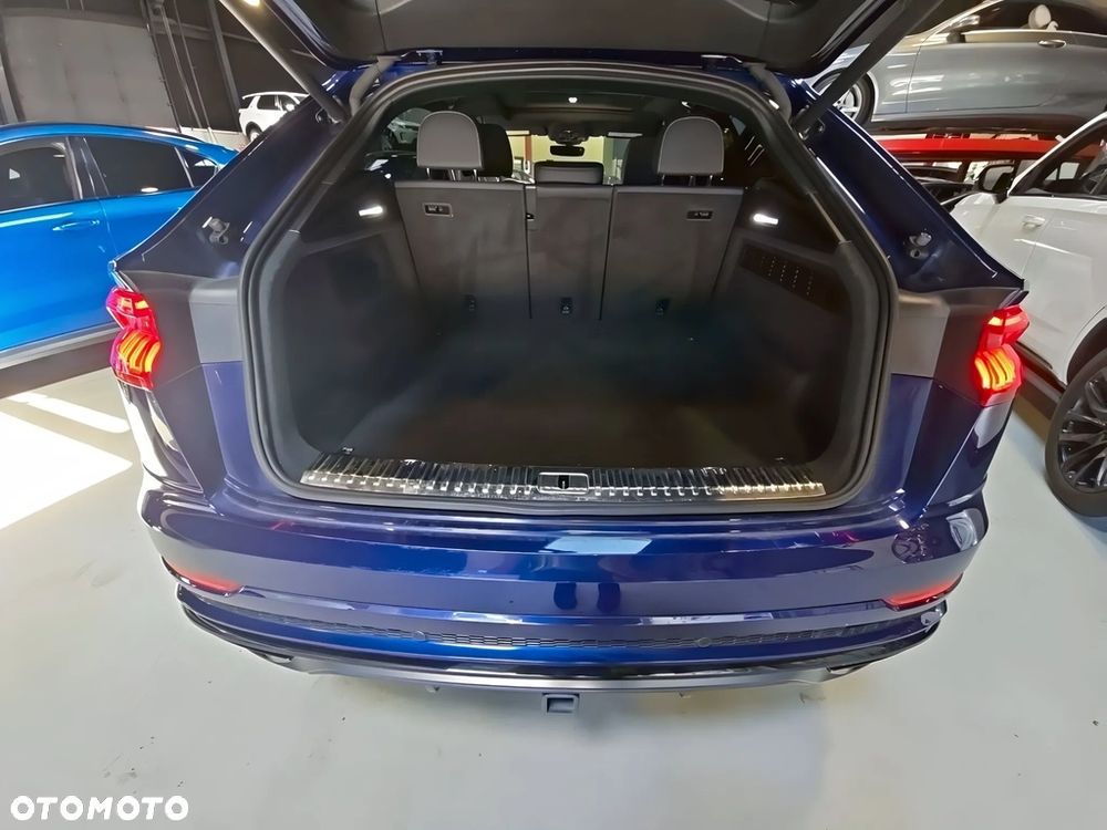 Audi Q8 55 TFSI quattro tiptronic - 9