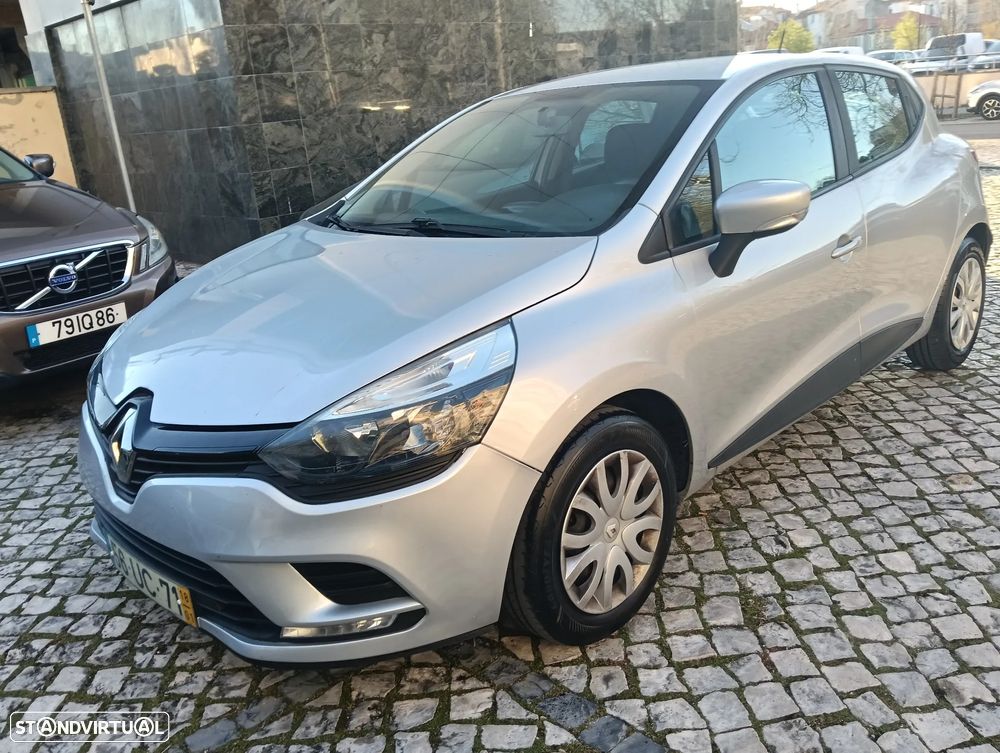 Renault Clio 1.5 dCi Zen - 24