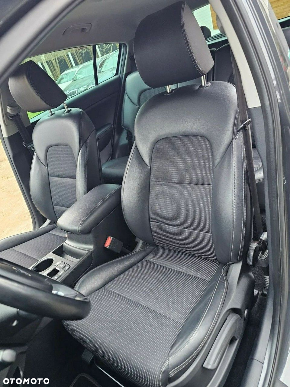 Kia Sportage 1.6 T-GDI Black Edition Plus 4WD DCT - 14