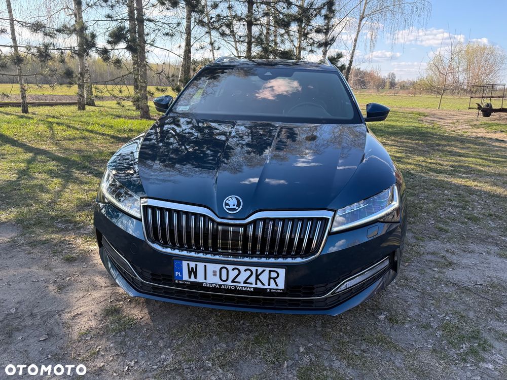 Skoda Superb 2.0 TDI SCR 4x4 L&K DSG - 2