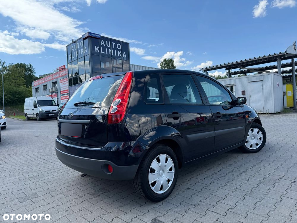 Ford Fiesta 1.3 - 9