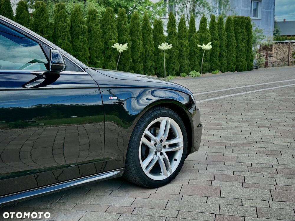 Audi A4 Avant 3.0 TDI DPF quattro S tronic S line Sportpaket - 5