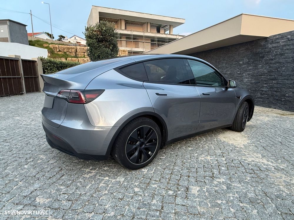 Tesla Model Y Tração Traseira - 12